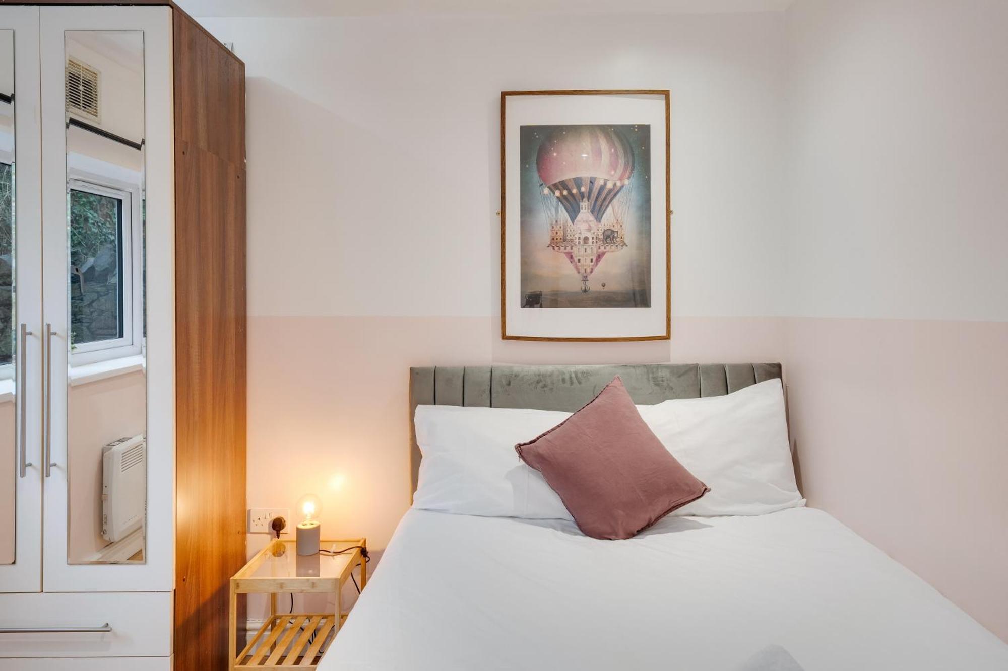 2 Bedroom Apartment For Up To 6 Nr Centre Cardiff Dış mekan fotoğraf