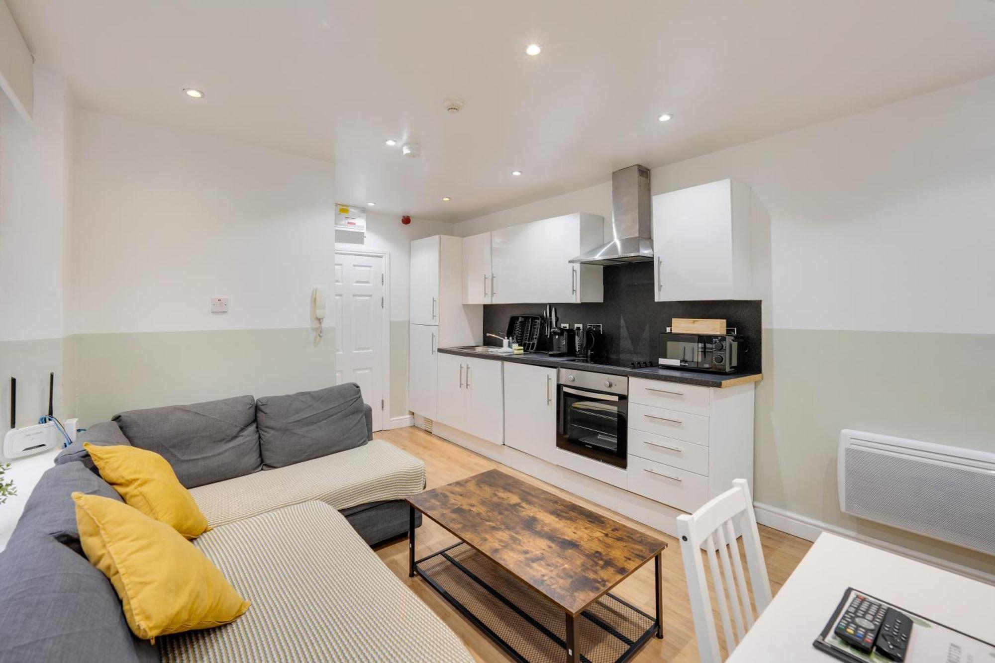 2 Bedroom Apartment For Up To 6 Nr Centre Cardiff Dış mekan fotoğraf